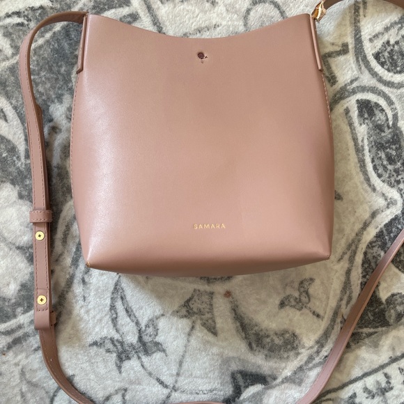 Samara Blush Pink Shoulder Bag - Picture 11 of 12